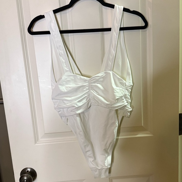 Aerie Classic White Plunge Ruched Cheekiest One Piece Swimsuit - Picture 3 of 5